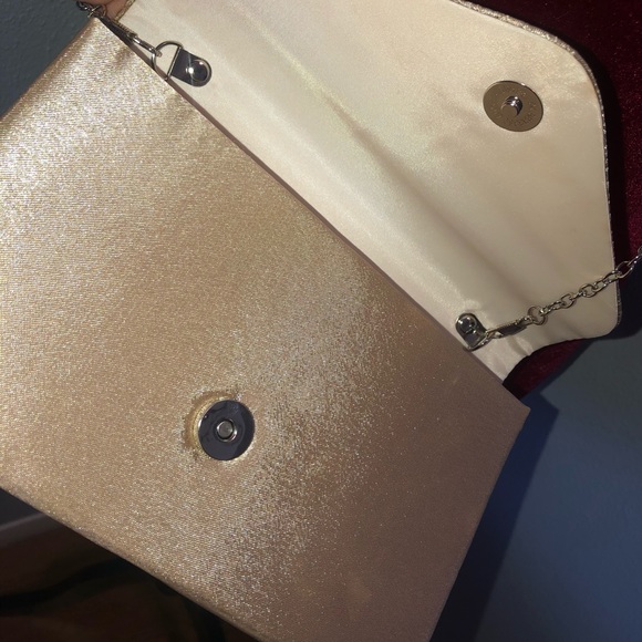 Gold diamond clutch - Picture 3 of 4